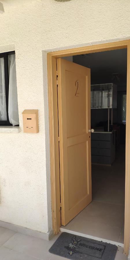 הוילה Paphos Isabella Townhouse מראה חיצוני תמונה