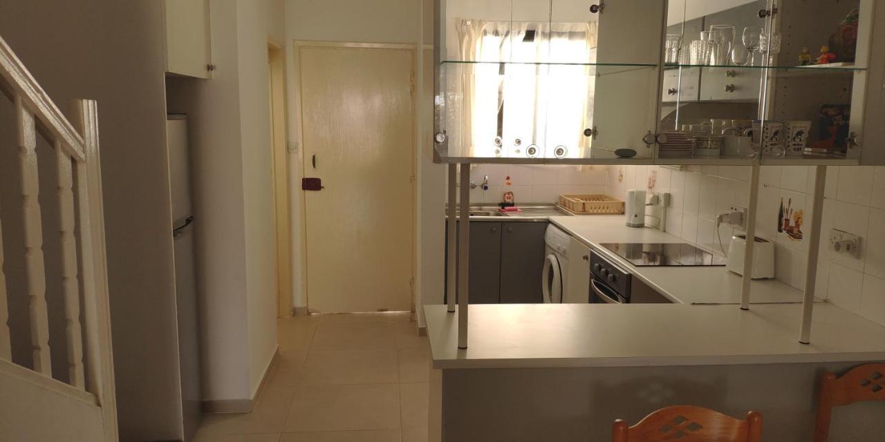 הוילה Paphos Isabella Townhouse מראה חיצוני תמונה