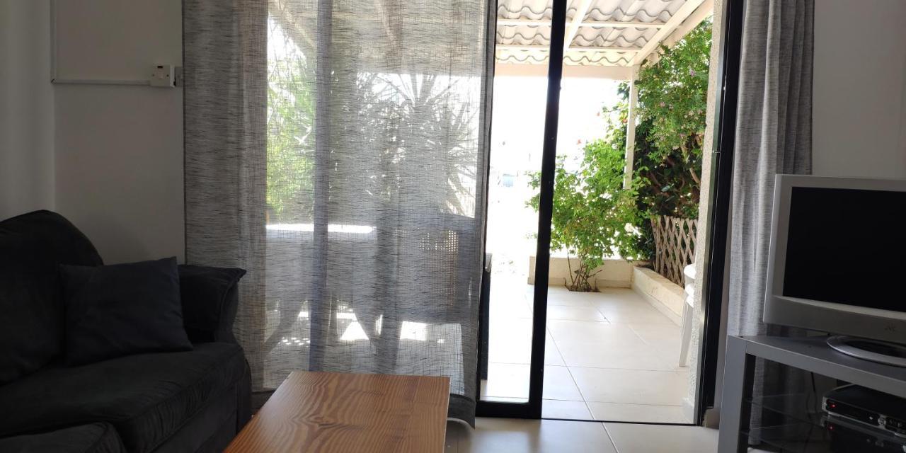 הוילה Paphos Isabella Townhouse מראה חיצוני תמונה
