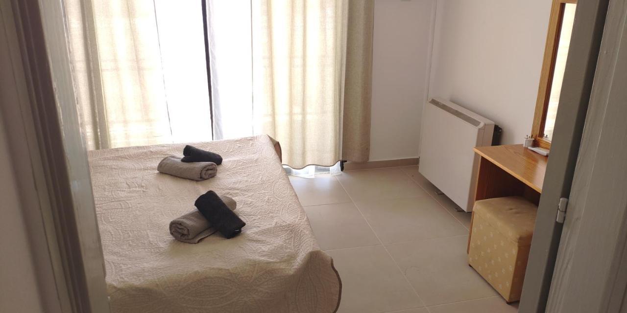 הוילה Paphos Isabella Townhouse מראה חיצוני תמונה