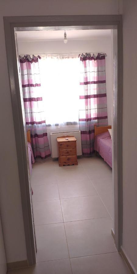 הוילה Paphos Isabella Townhouse מראה חיצוני תמונה