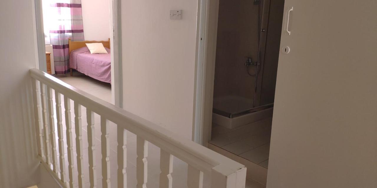 הוילה Paphos Isabella Townhouse מראה חיצוני תמונה